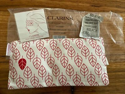 Clarins Relaxing Mask For Eyes Gift Never Used 068 - image 1 of 4