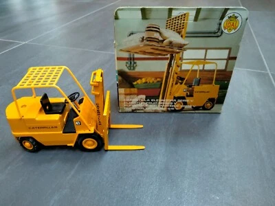 Joal (Spain) No. 215 - CAT Caterpillar Elevator Truck Series V, forklift - Boxed - Image 1 of 4