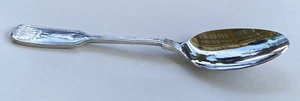 Towle London Shell Discontinued Stainless Flatware Spoon - Picture 1 of 6
