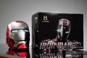 2023 Neu Iron Man MK5 Helm 8 Stück Öffnen & Schließen Elektrische Maske Sprachsteuerung - Bild 1 von 6