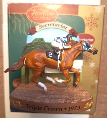 Colección de adornos de reliquia de secretaría Foto 1 de 4