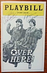 Andrews Sisters - Patty & Maxine signiert 1974 Playbill "OVER HERE!" - Bild 1 von 4