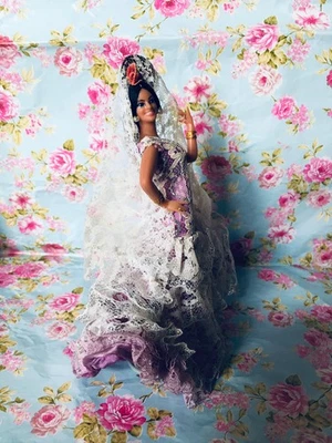 Poupée folklorique danseuse flamenco - Photo 1/4