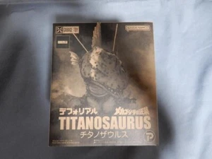 X-Plus Deforeal Titanosaurus General Distribution ver. 170mm PVC Figure Japan - Picture 1 of 5