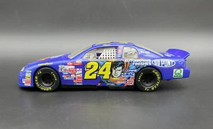 1999 Jeff Gordon #24 Dupont Superman Monte Carlo 1/24 NASCAR Diecast Hasbro - Picture 1 of 12