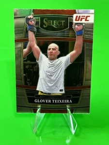 💥💥2022 Panini - Select UFC Concourse Silver Prizm #17 Glover Teixeira!!💥💥 - Picture 1 of 3