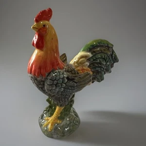 Vintage Ceramic Rooster Hand Painted Figurine 4,5” Tall - Imagen 1 de 5