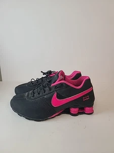 Nike Shox Sz 6 YOUTH (9.5”L x 3.5 W insole) Black/Pink  616542-060 (Women’s 7.5) - Picture 1 of 11