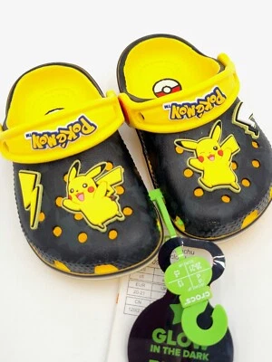Zueco clásico C5 Crocs Pokemon Pikachu niños NUEVO Foto 1 de 4