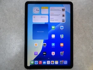 Apple iPad Air (5th Generation) A2588 64 GB, Wi-Fi, 10.9 in - Space Gray *READ* - Afbeelding 1 van 21