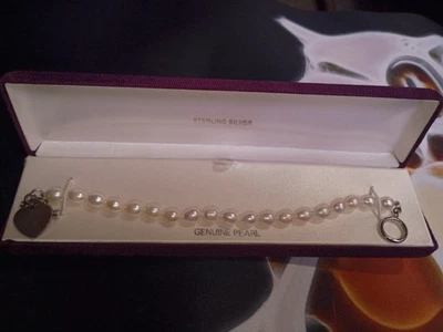 Pulsera de perlas de plata de ley genuina con estuche vintage sin usar Foto 1 de 4