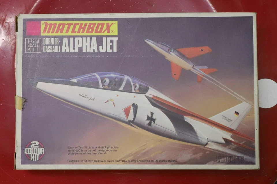 Matchbox Dornier-Dassault Alpha Jet, scala 1:72, kit PK-5 anno 1973 - Immagine 1 di 3