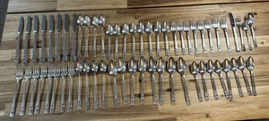 Vintage Oneida Comunità Incoronazione Piatto Argento Posate Inox 60 Pezzi Famiglia - Foto 1 di 11