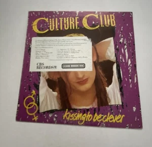 Culture Club – Kissing To Be Clever - 1982 - Epic RARE GOLD LABEL PROMO ALBUM - Imagen 1 de 24