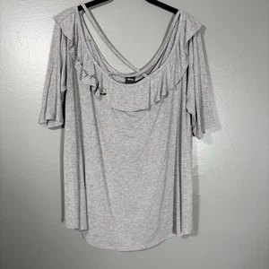 Torrid Disney Glass Slipper Cinderella Ruffle Top - 1 (1X) - Women's Plus Size - Picture 1 of 8
