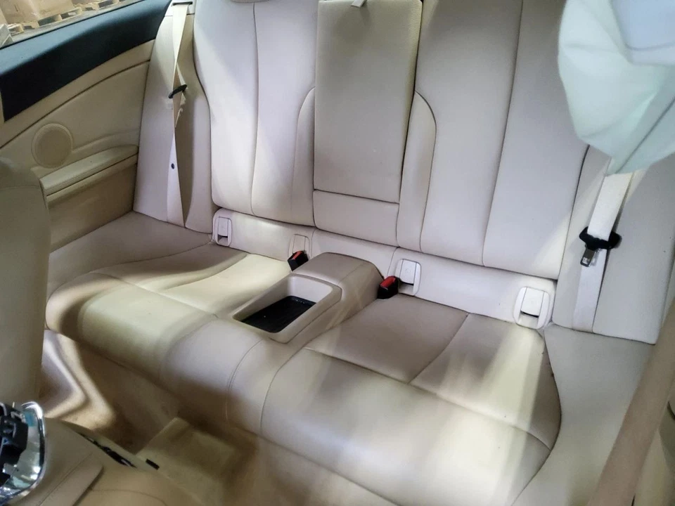 428I BMW  2014 Seat Rear 555068 - Imagem 1 de 1