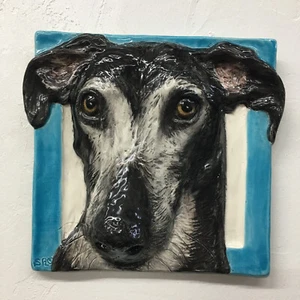 Windhund Whippet Welpe Hund Keramikfliese 3D Haustier Portrait Sondra Alexander Kunst - Bild 1 von 4