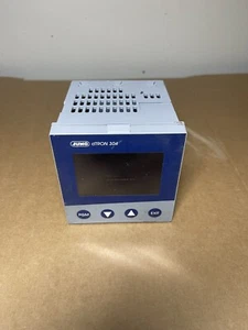 Jumo dTRON 304 703044/181-200-23/000 13VA Kompaktregler / Temperature Controller - Photo 1/5