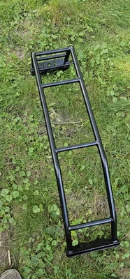 Escalera Gobi Jeep Commander Foto 1 de 2