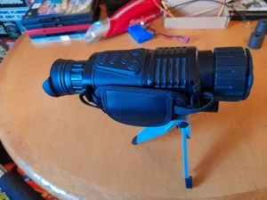 Night Vision Digital Video Dvr Camera And Carson Tripod With Spare Lipo Battery - Picture 1 of 8