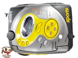 Sony WM-FS221 Walkman Sport Meteo AM FM Radio e Lettore di cassette - Foto 1 di 16