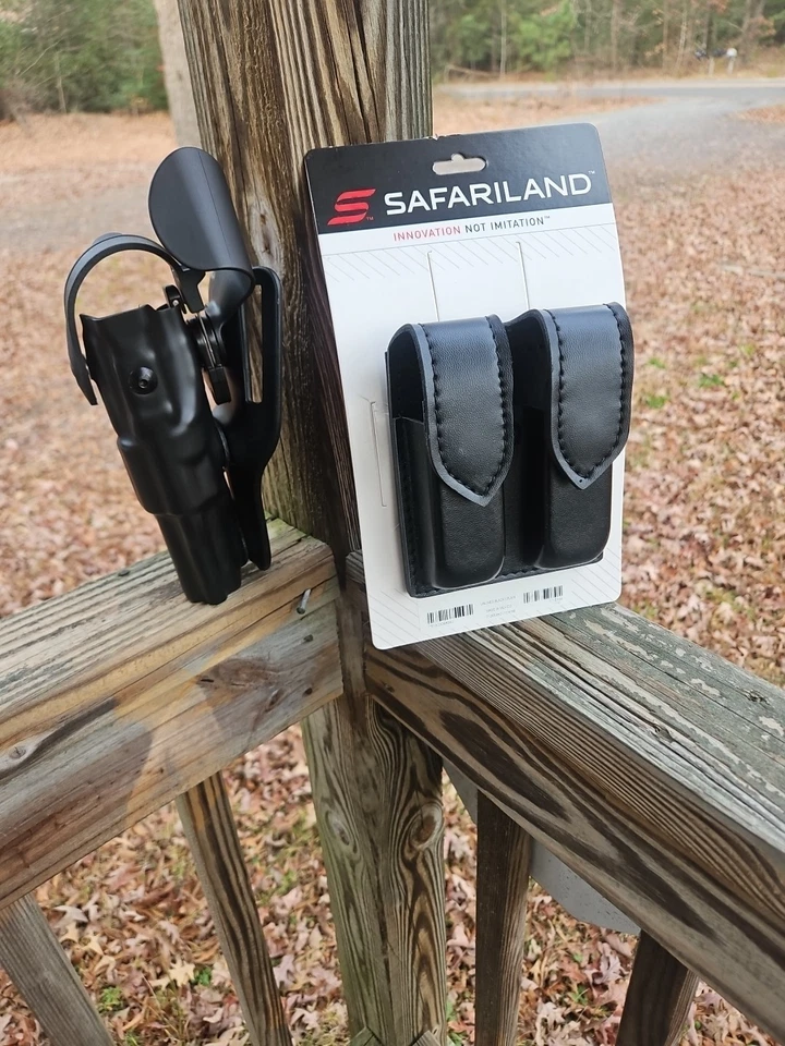 Safariland 6360-283 Glock 19/23 Level 3 Retention Duty Holster RH - Image 1 of 4