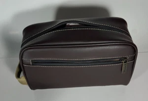 Kenneth Cole Reaction Come Rain or Shine Mens Shave/Toiletry Bag New - Picture 1 of 5