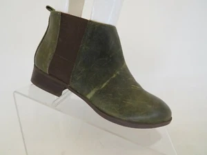 NINE WEST Green Leather Chelsea Ankle Fashion Boots Booties Size 5 M - Picture 1 of 12