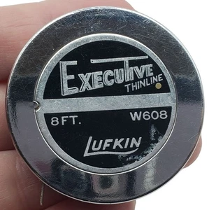 Cinta métrica Lufkin Executive Thinline 8 pies W608 estuche cromado hecho en EE. UU. - Imagen 1 de 3