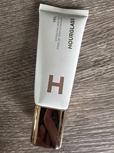 Hourglass Veil Hydrating Skin Tint - SHADE 12 - Full Size 1.1 oz / NEW NWOB - Picture 1 of 1