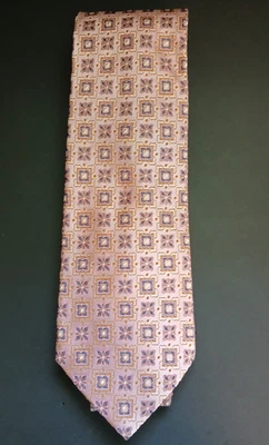 Corbata de seda hecha a mano para fabricantes de camisas Eagle 4" de ancho rosa patrón floral 60" de largo Foto 1 de 4