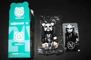 Medicom Bearbrick Series 24 S24 Secret 1:192 "AA Equal" Be@rbrick - Picture 1 of 1