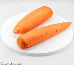 Juego de 2 accesorios de zanahoria de madera naranja pintados a mano hechos a mano - Imagen 1 de 4