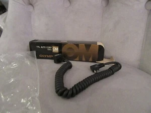 Genuine NOS Olympus OM TTL Auto Cord 0.6M in Pristine Condition! - Picture 1 of 3