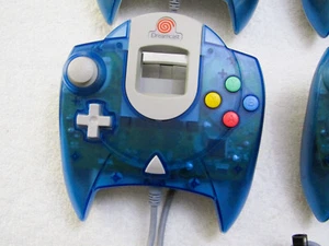 Official Sega Dreamcast Clear Blue Controller HKT-7700 - Picture 1 of 13