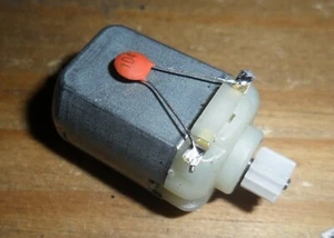 Scalextric brand new 22000 RPM sidewinder short shaft car motor GREAT spares D - Picture 1 of 1