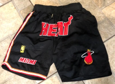 Pantalones cortos de baloncesto Just Don NBA Miami Heat 1996-97 cosidos negros para hombre medianos EE. UU. Foto 1 de 4