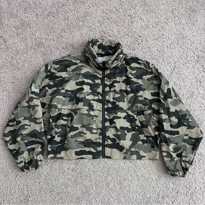 Chaqueta Zara Camuflada Recortada Empacable Capucha Manga Dolman Para Mujer XS Foto 1 de 4