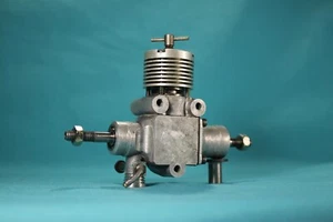 Themp.Model Engine. 2.5 cc. Deisel Compression. Rare 4 channels. Car models. - Picture 1 of 10