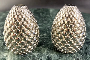 Heavy Silver Pine Cone Salt And Pepper Shaker Set 2” - Picture 1 of 4