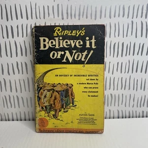 Ripley’s Believe It Or Not- Paperback 15th Printing 1943 Pocket Book Edition - Picture 1 of 20