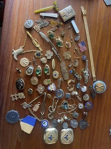 Lot Of Antique Vintage Bar Pins, Tie/Shirt clips, Tie bars Cuff Links and more - Picture 1 of 22