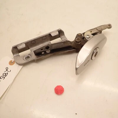 03-18 Honda ST1300P st 1300 st1300 bolsa selim alavanca trava alforje direito - Imagem 1 de 4