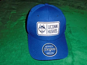 NEW AUTHENTIC Huskies UCONN Zephyr Z Hat Cap BLUE ADJ STRAP. - Picture 1 of 7