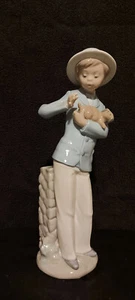 Nao Lladro Pulling Dog's Tail Figurine José Roig - Picture 1 of 8