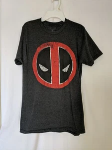 Deadpool T Shirt Small Logo Distressed Marvel Comics  Licensed Adult - Picture 1 of 6