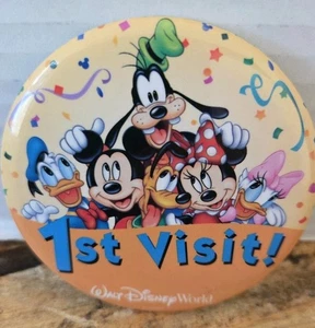 Bottone spilla Walt Disney World prima visita con Topolino Minnie Pippo Paperino Margherita Pluto - Foto 1 di 4