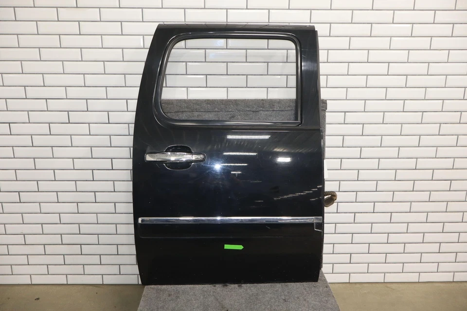2007-2014 GMC Sierra Denali Suburban Crew Cab Right Rear Door (Onyx Black 41U) Foto 1 de 4