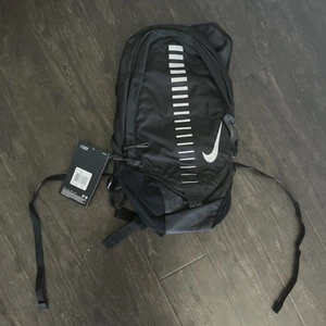NIKE Running backpack ultra-light 15L Unisex-Adult Backpacks, Black/Anthracite - Picture 1 of 7