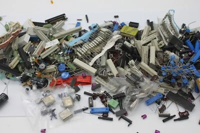 Kit Componenti Elettronici misti. Peso 3 Kg circa KIT171A